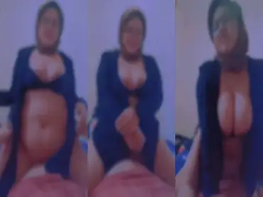 Athirah Hijab Ngewe WOT Full Video Muncrat poster