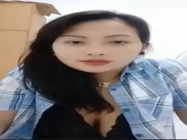 Live Show Indo Panas Host Cantik Goyang Sange poster