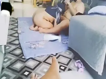 Tante Baju Biru Merintih Keenakan Mata Ditutup poster