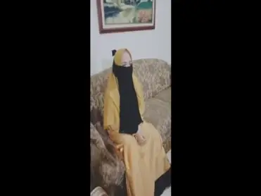 Ukhti Hijab Kuning poster